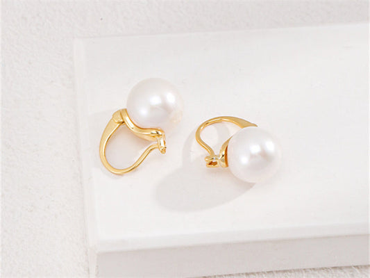 pearl drop earring