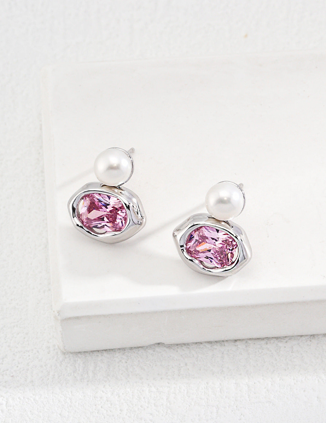 Pearl Sparkly Zircon Earrings