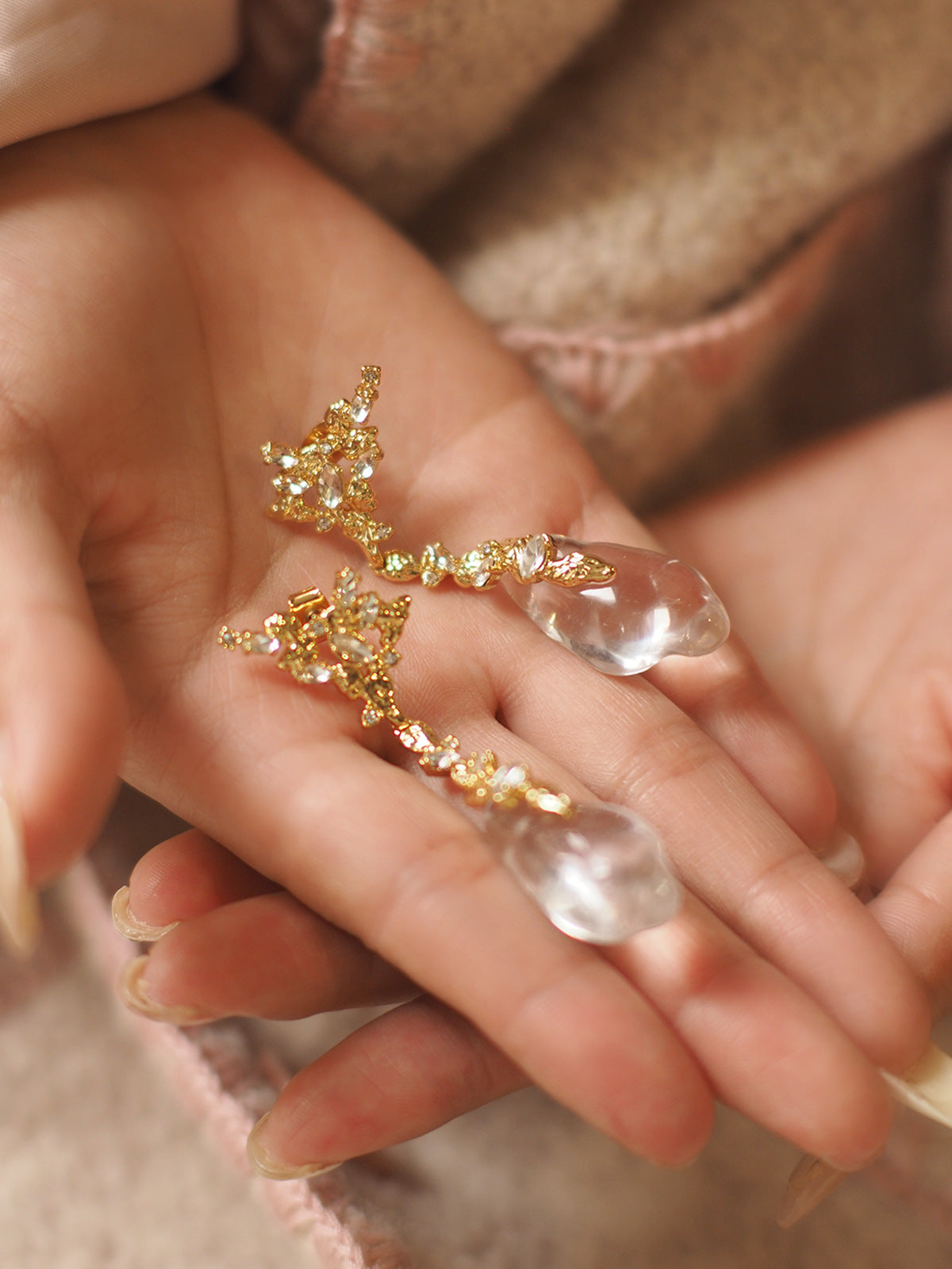 Vintage Geometric Transparent Drop Earrings with Sparkling Accents