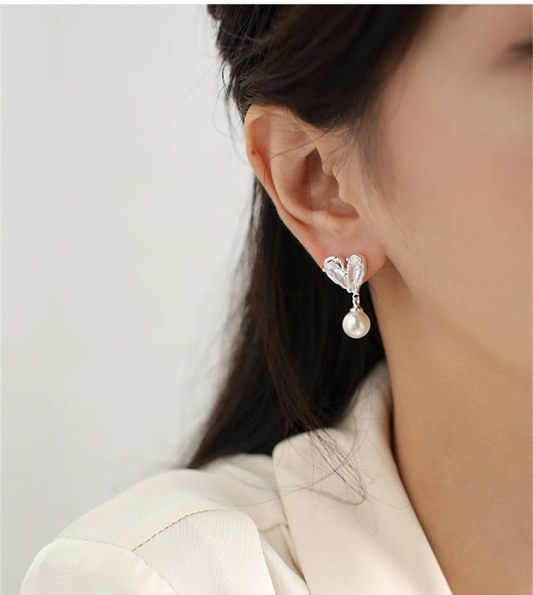 Silver Heart-Shaped Pearl Drop Earrings