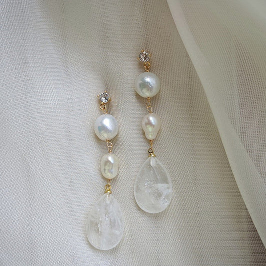 baroque pearl drop earring with crystal