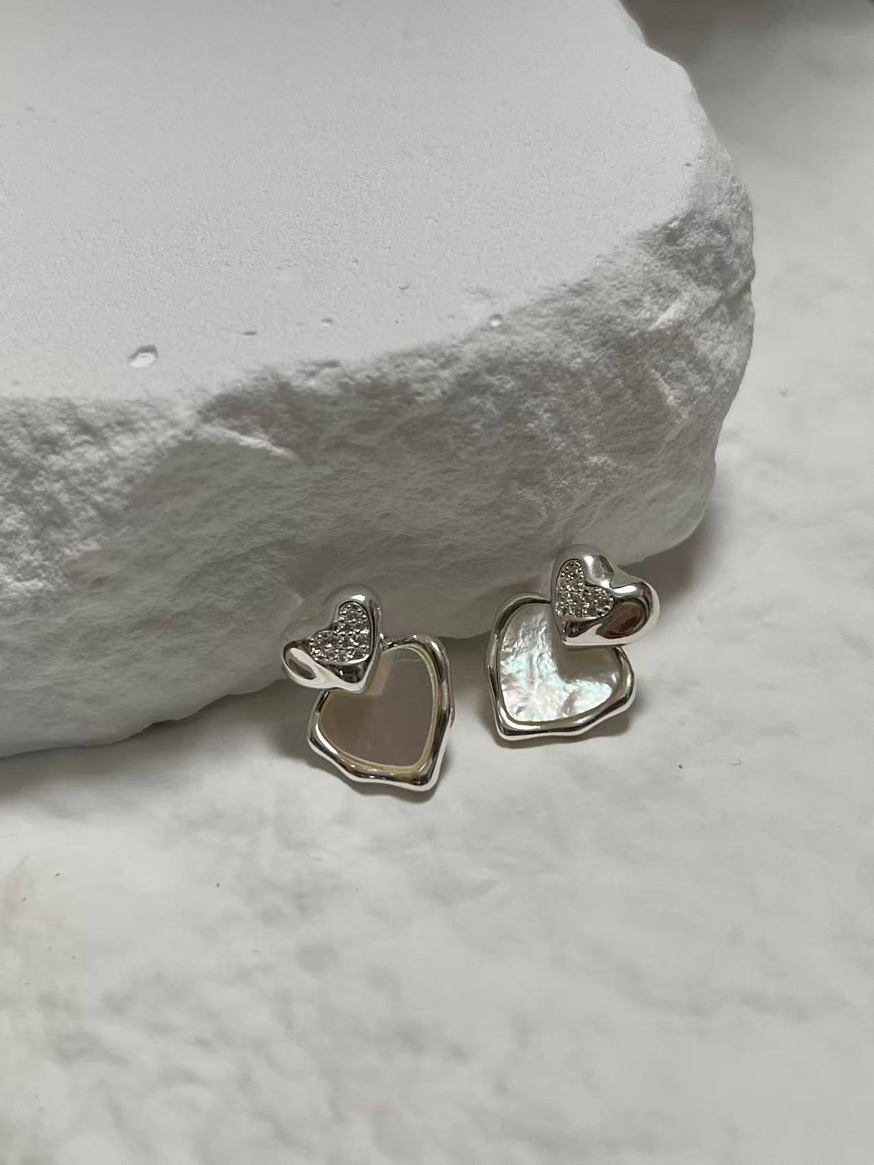 Mother of Pearl Double Heart Stud Earrings