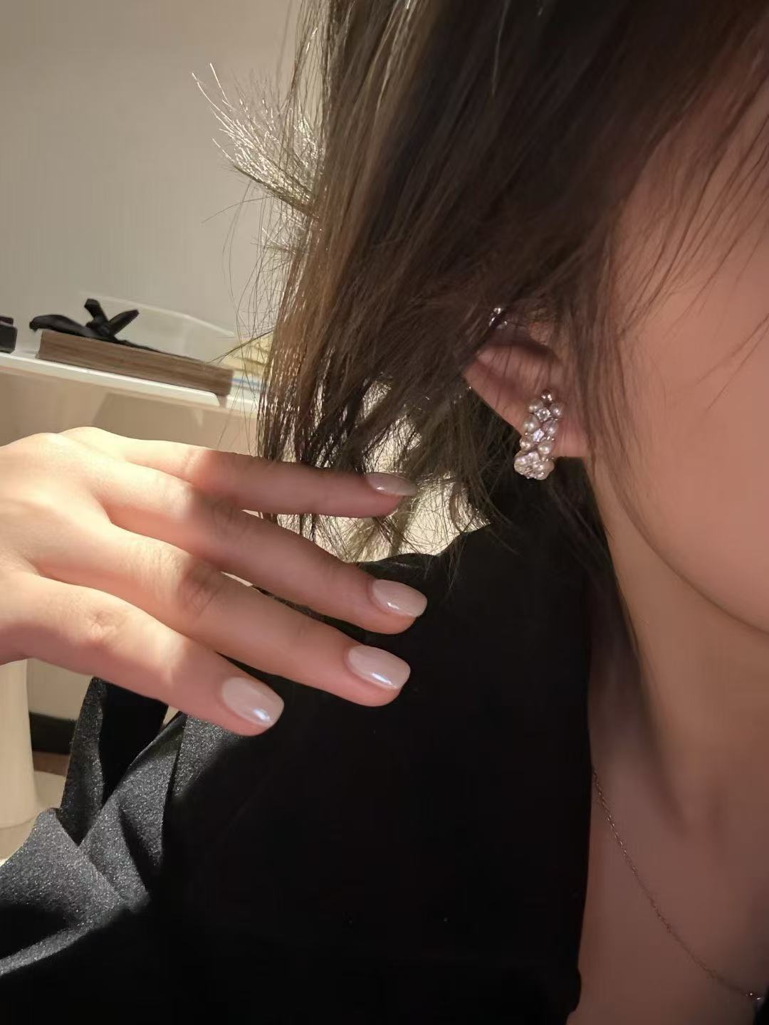 double pearl line hoop earrings for daily look