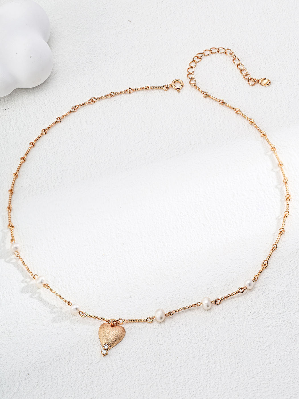 Minimalist Pearl & Matte Heart Pendant Necklace for Date/Gift