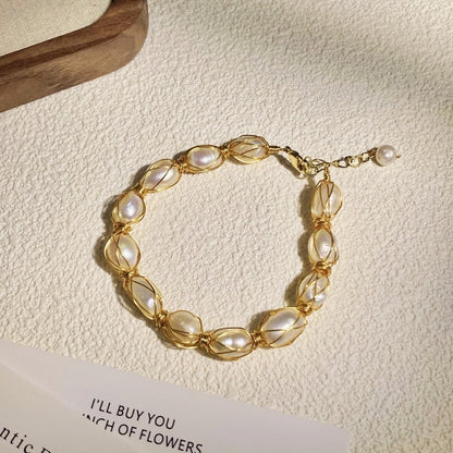 Baroque Pearl Bracelet – Vintage Gold Wire-Wrapped Diamond Shape Design