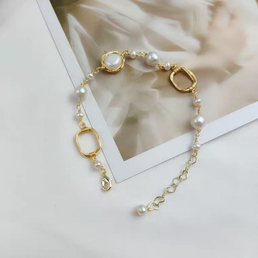Baroque Freshwater Pearl Bracelet with Rectangle Design