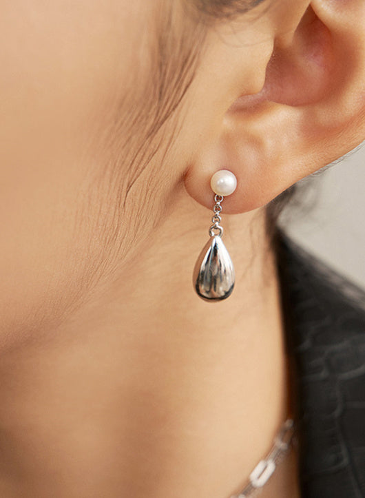 Wassertropfen-Ohrringe aus S925er Sterlingsilber mit natürlicher Perle