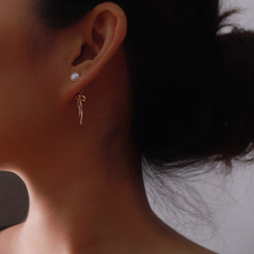 Bow Knot Pearl Stud Earrings