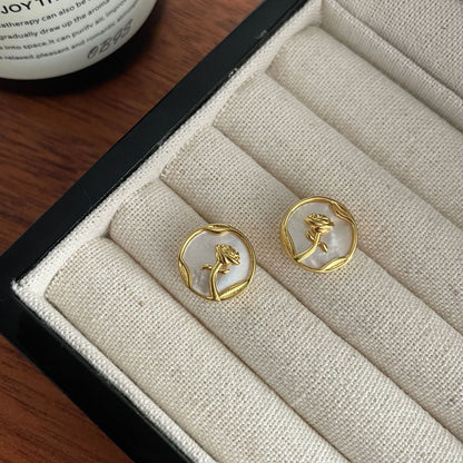 Enamel Flower Stud Earrings in 925 Silver & Mother of Pearl