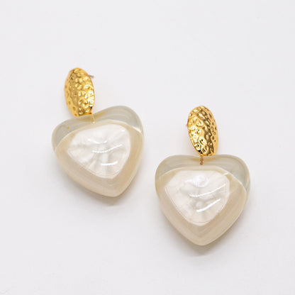 Oversized White Resin Heart Earrings – Sweet Statement Jewelry with S925 Silver Posts