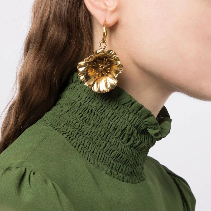 Vintage Gold Asymmetric Flower Petal Pearl Earrings – Jewelry for Women/Party/Girl friend