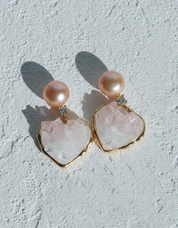 heart shaped pearl earrings