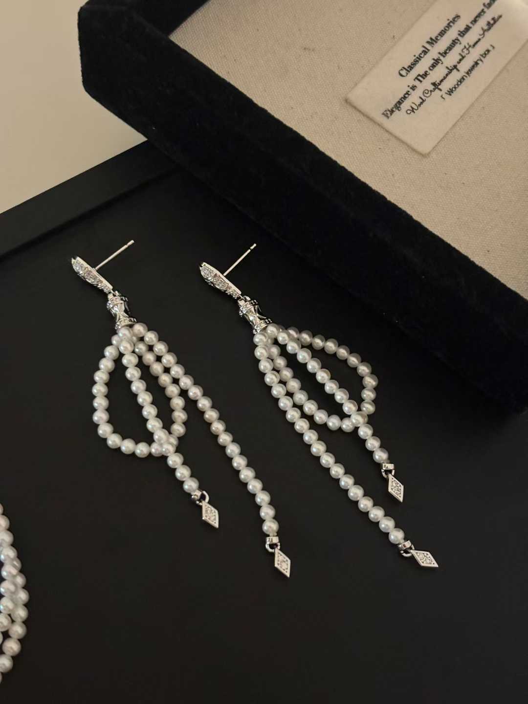 pearl drop earrings for beach wedding