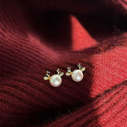 Freshwater Pearl  Deer Stud Earrings