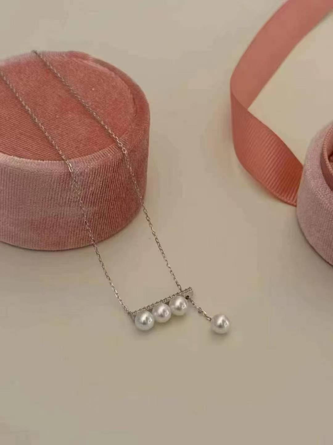 Adjustable Bar Balance Necklace - Freshwater Pearls