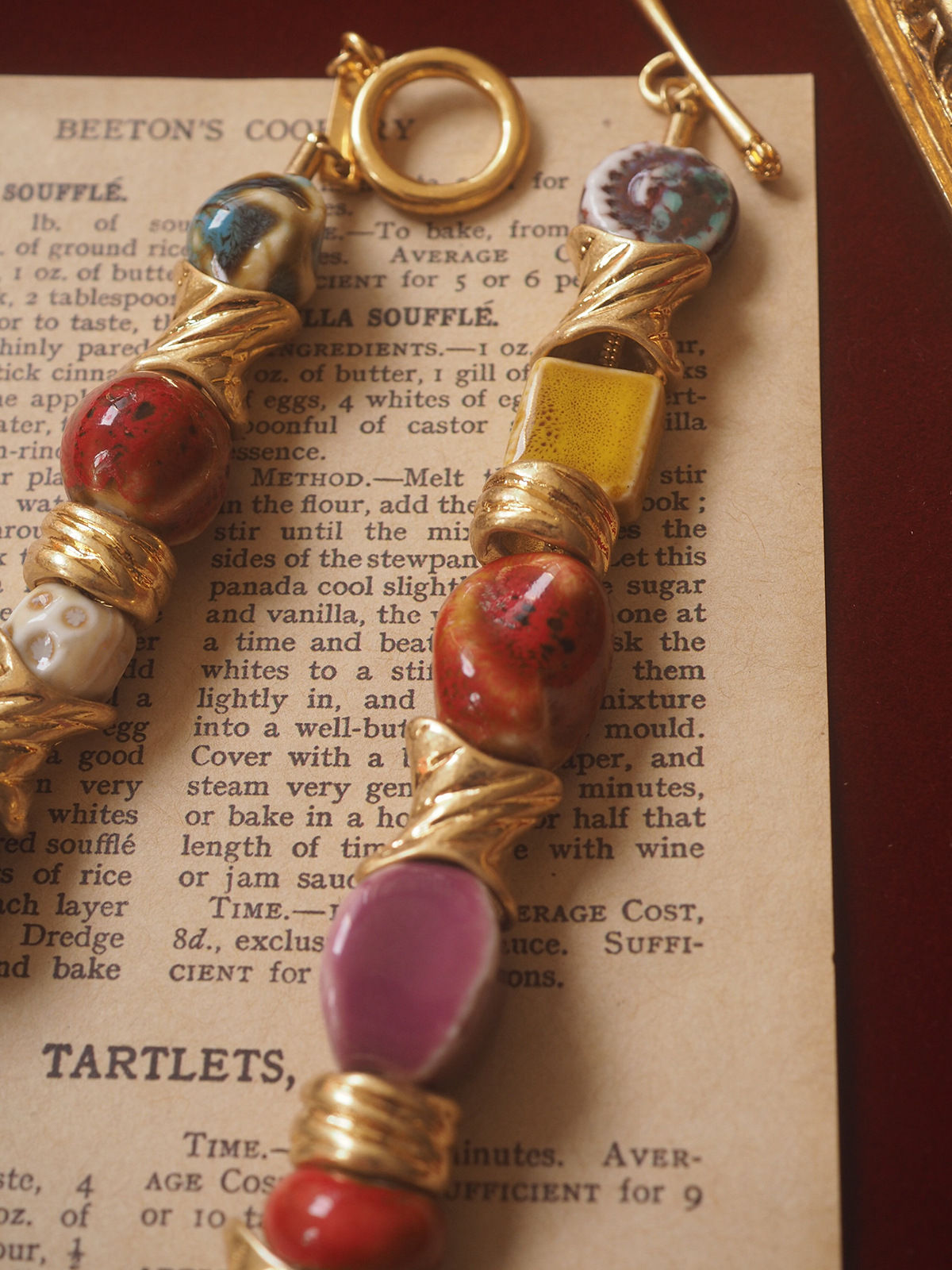 Vintage Ceramic Glass Bead Necklace – Multi-Color Gemstone Style, Retro Design