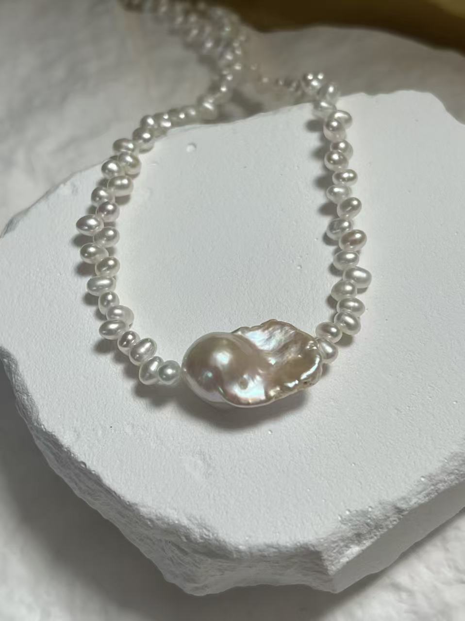 Freshwater Baroque Pearl Beaded Necklace/Choker