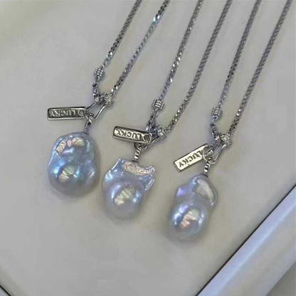 Freshwater Baoruqe Pearl Necklace with Lucky