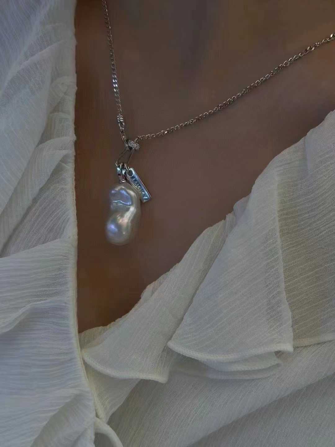 Freshwater Baoruqe Pearl Necklace with Lucky