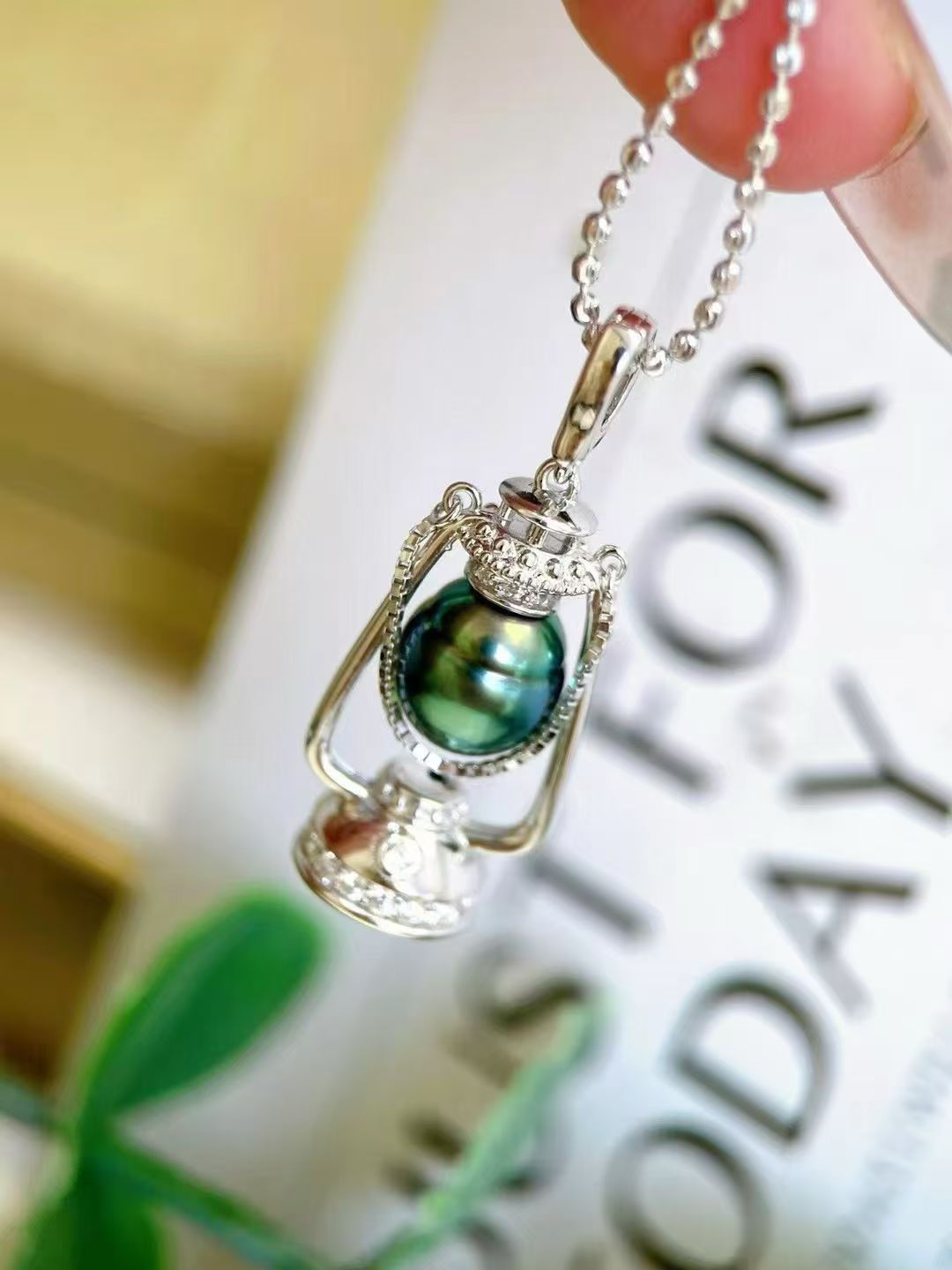 Natural Baroque Tahitian Pearl Necklace