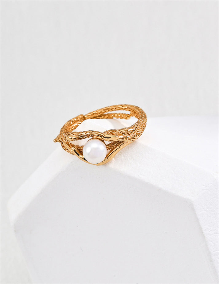 gold pearl ring