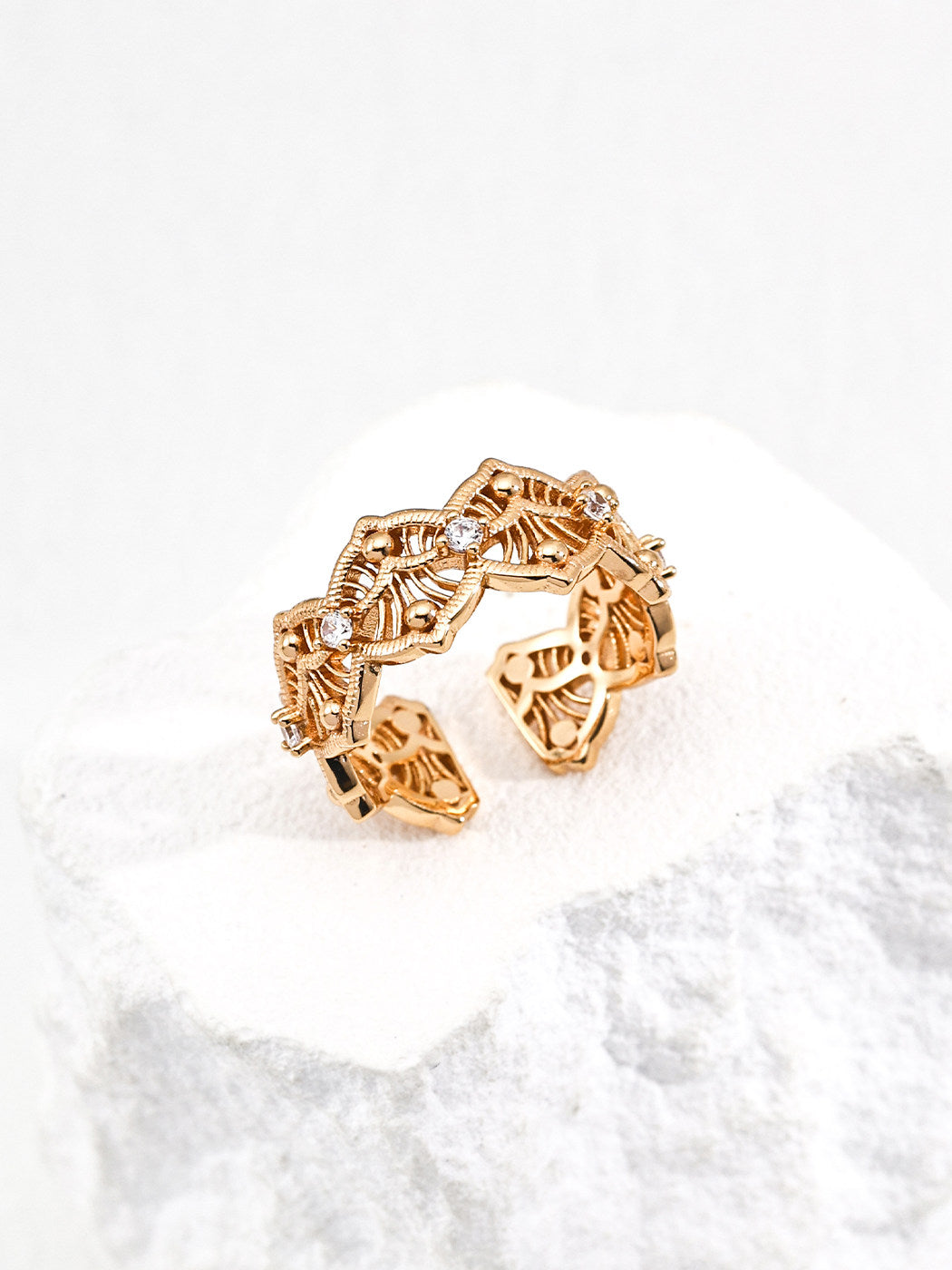 Artistic Zircon Open Ring – 925 Sterling Silver
