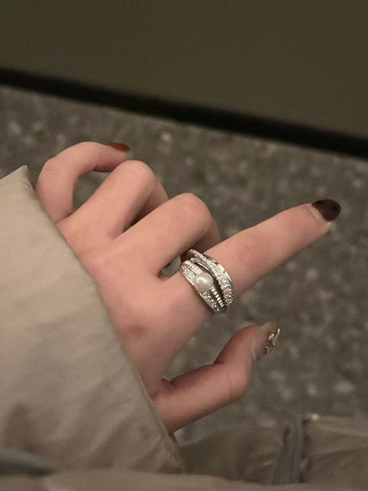Freshwater Pearl Ring with Layered Design
